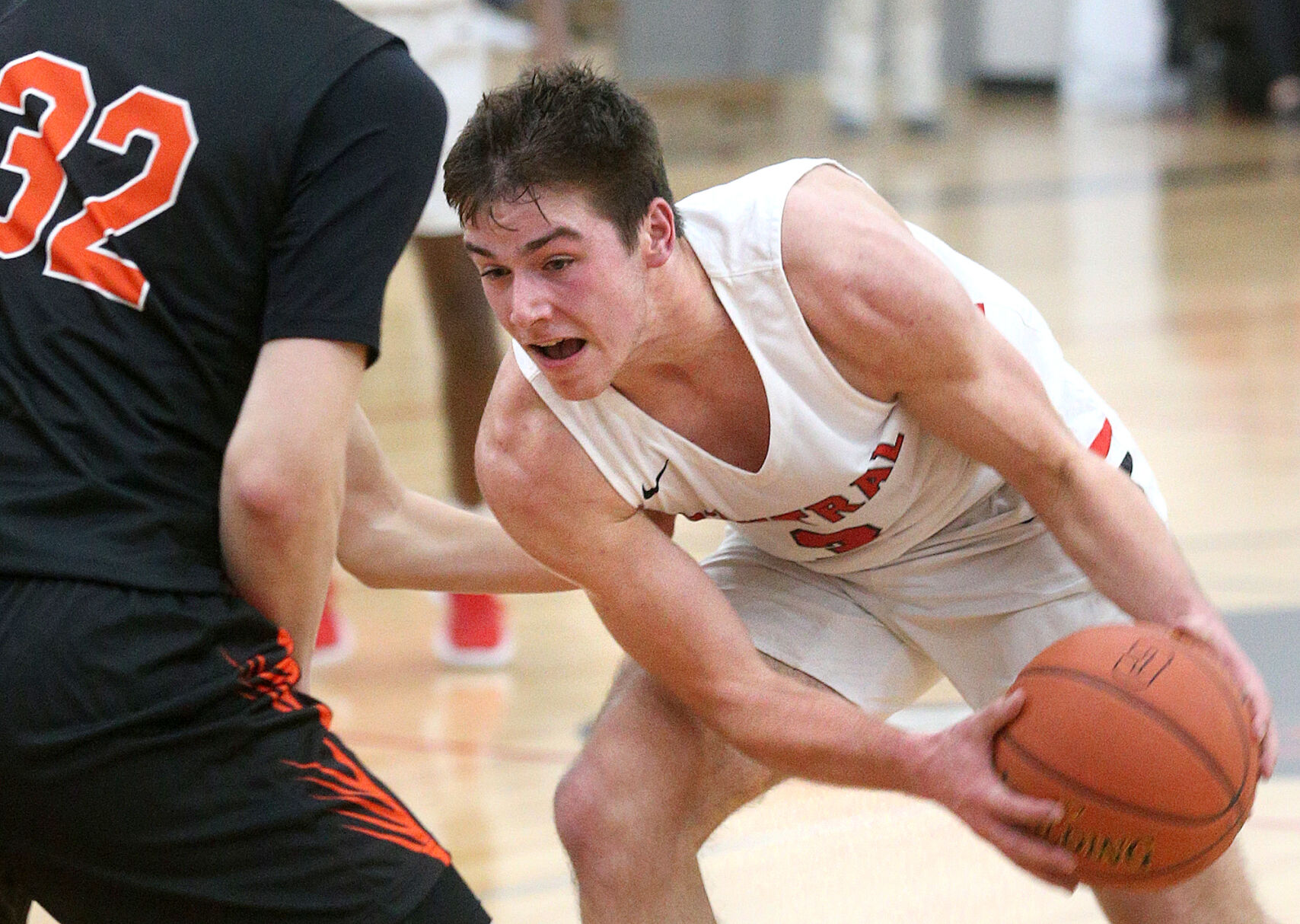 Marshfield vs Central, Dec. 2